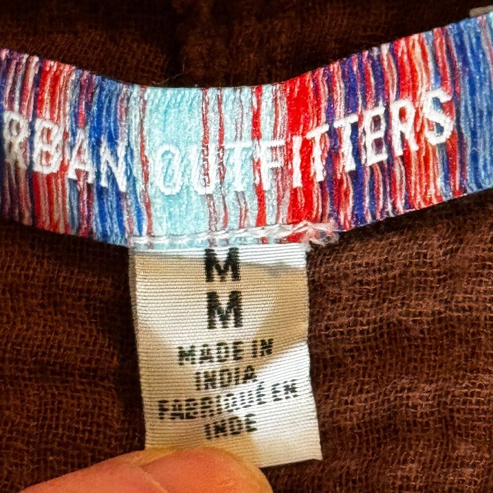 Urban Outfitters Button Up Long Sleeve Gauzey Cotton Shirt in Brown Size Medium - Picture 4 of 8